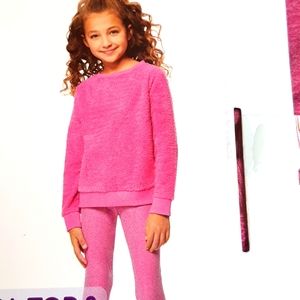 NWT girls sz 10-12 sherpa top and leggings set. 32° HEAT